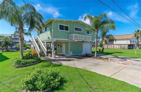 22201 Matagorda Drive Galveston TX 77554