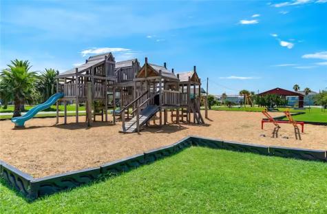 22201 Matagorda Drive Galveston TX 77554