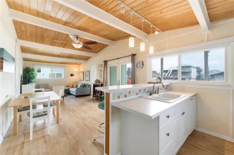 22201 Matagorda Drive Galveston TX 77554