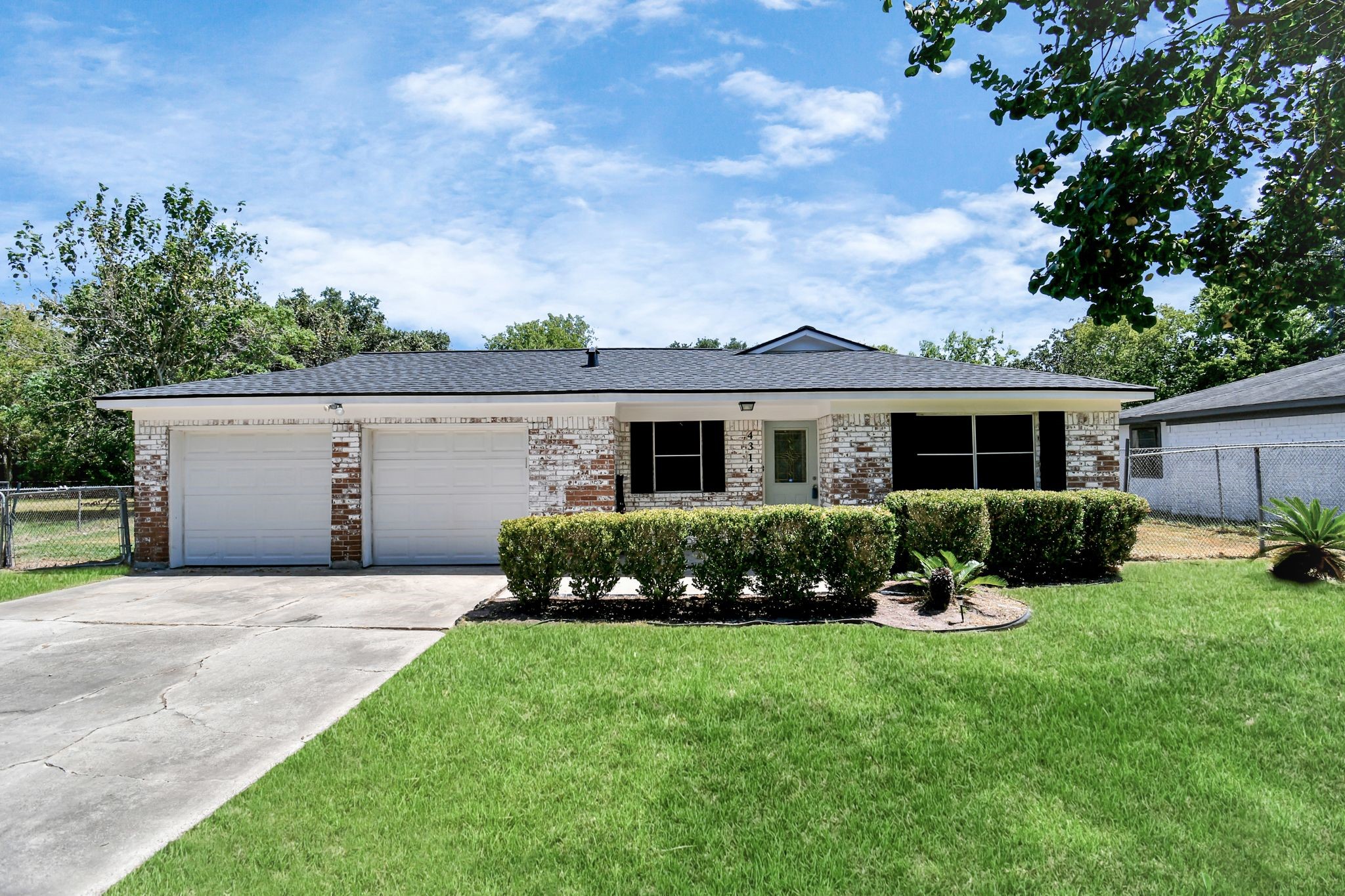 4314 Linda Lane Alvin TX 77511