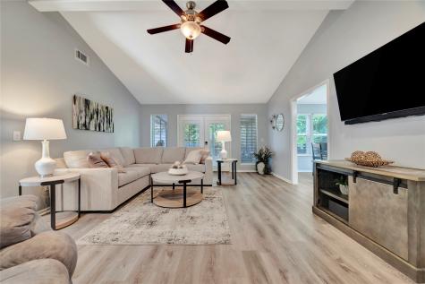 5 Colonial Court Lufkin TX 75901