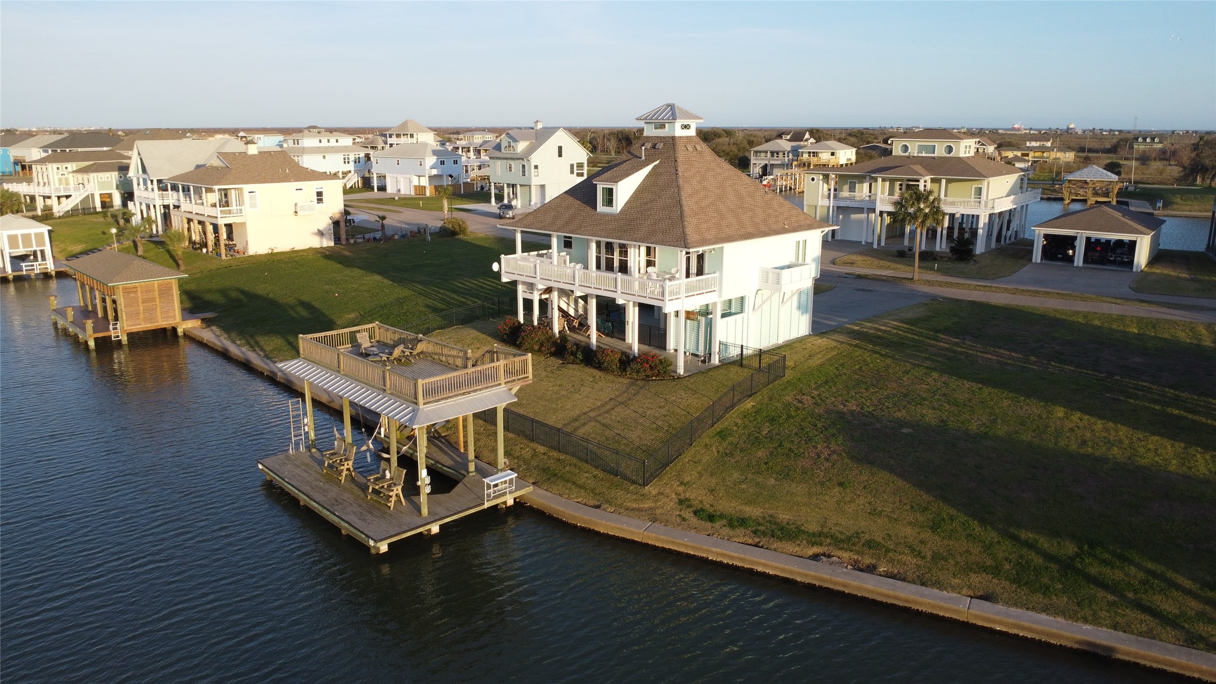 1913 Laguna Harbor Cove Boulevard Port Bolivar TX 77650
