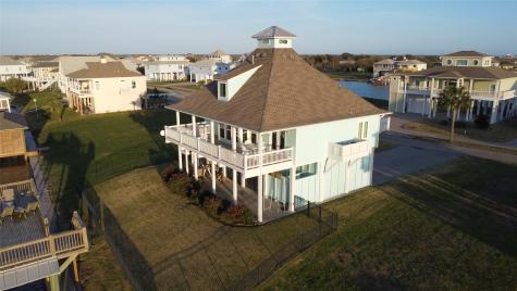 1913 Laguna Harbor Cove Boulevard Port Bolivar TX 77650