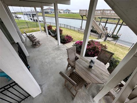 1913 Laguna Harbor Cove Boulevard Port Bolivar TX 77650
