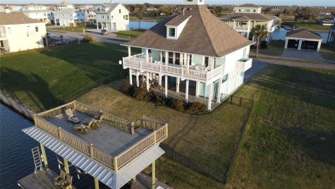 1913 Laguna Harbor Cove Boulevard Port Bolivar TX 77650