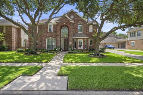 8822 Apple Mill Drive Houston TX 77095