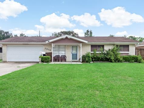 2919 Avenue J Nederland TX 77627