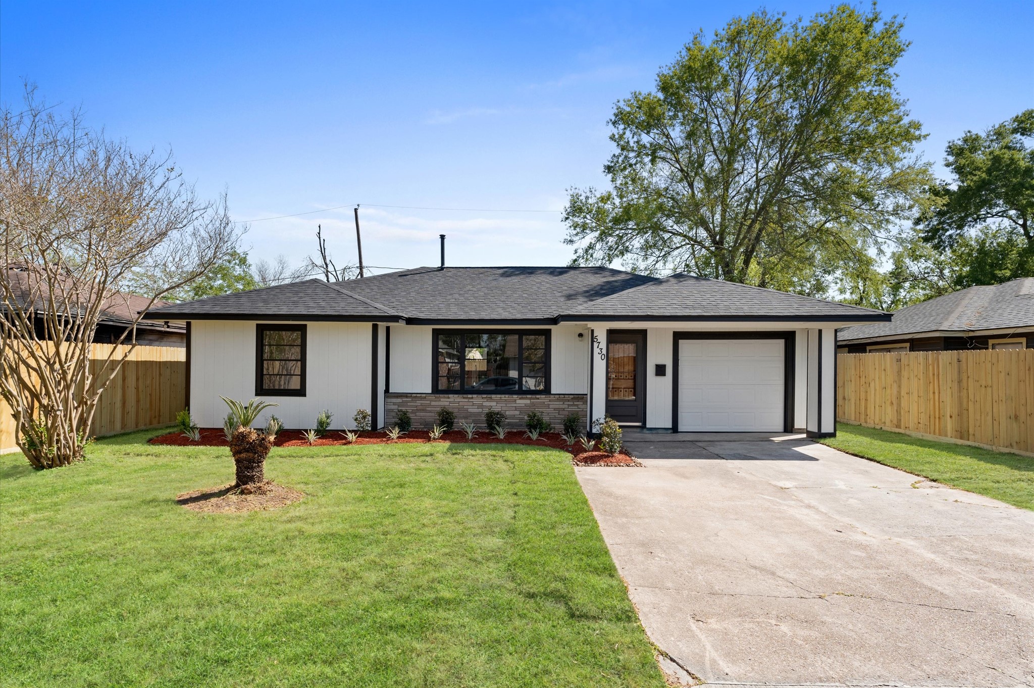 5730 Doulton Drive Houston TX 77033