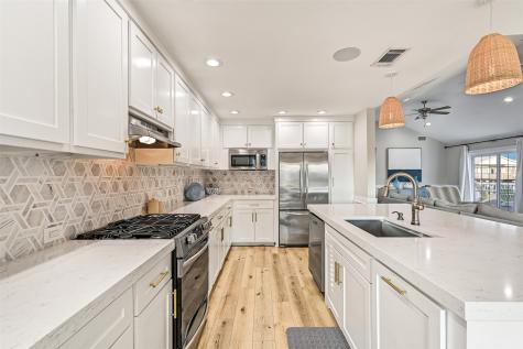 22113 Lampasas Drive Galveston TX 77554