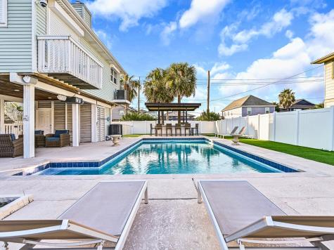 22113 Lampasas Drive Galveston TX 77554