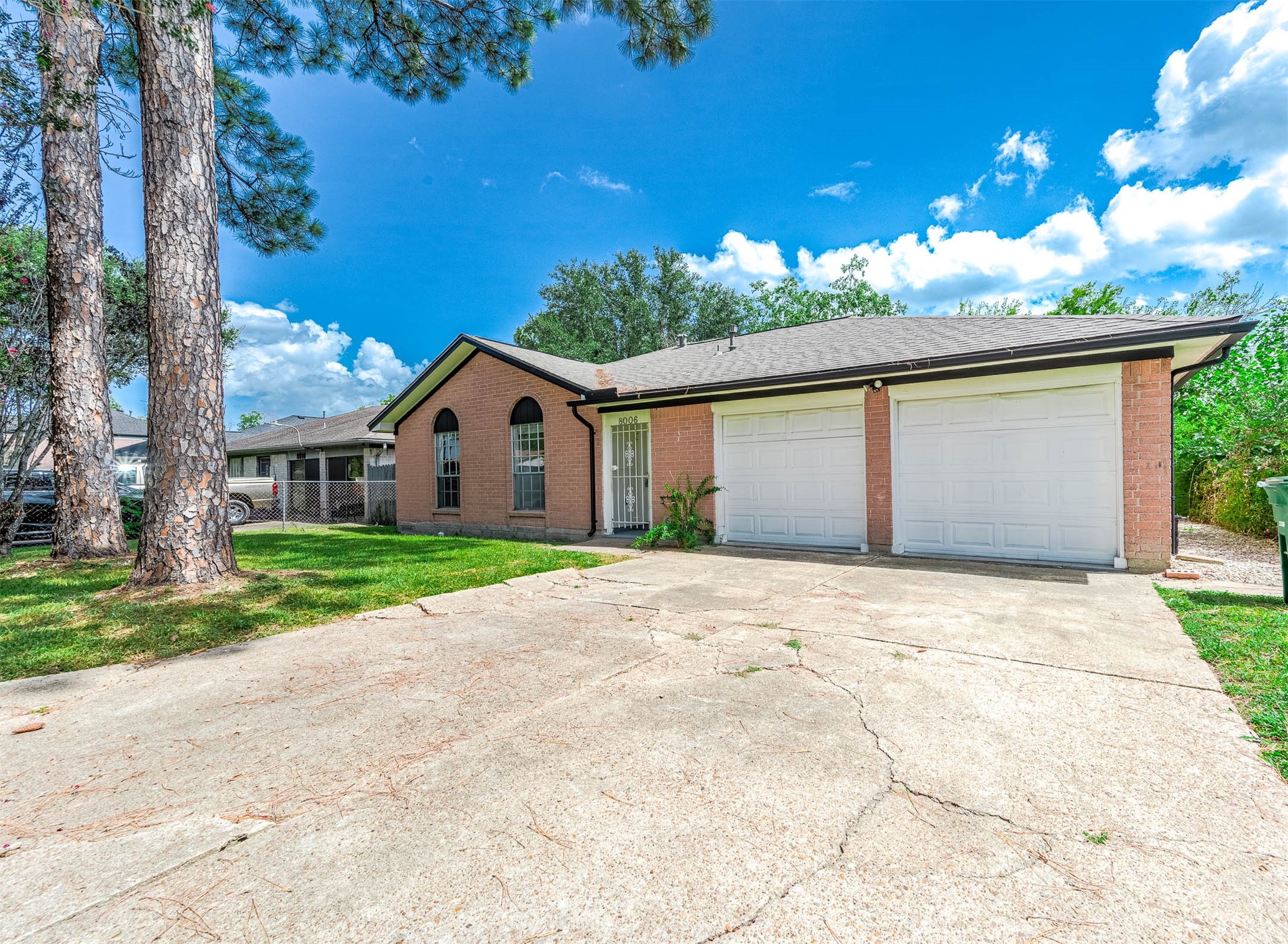 8006 Winthrop Street Houston TX 77075