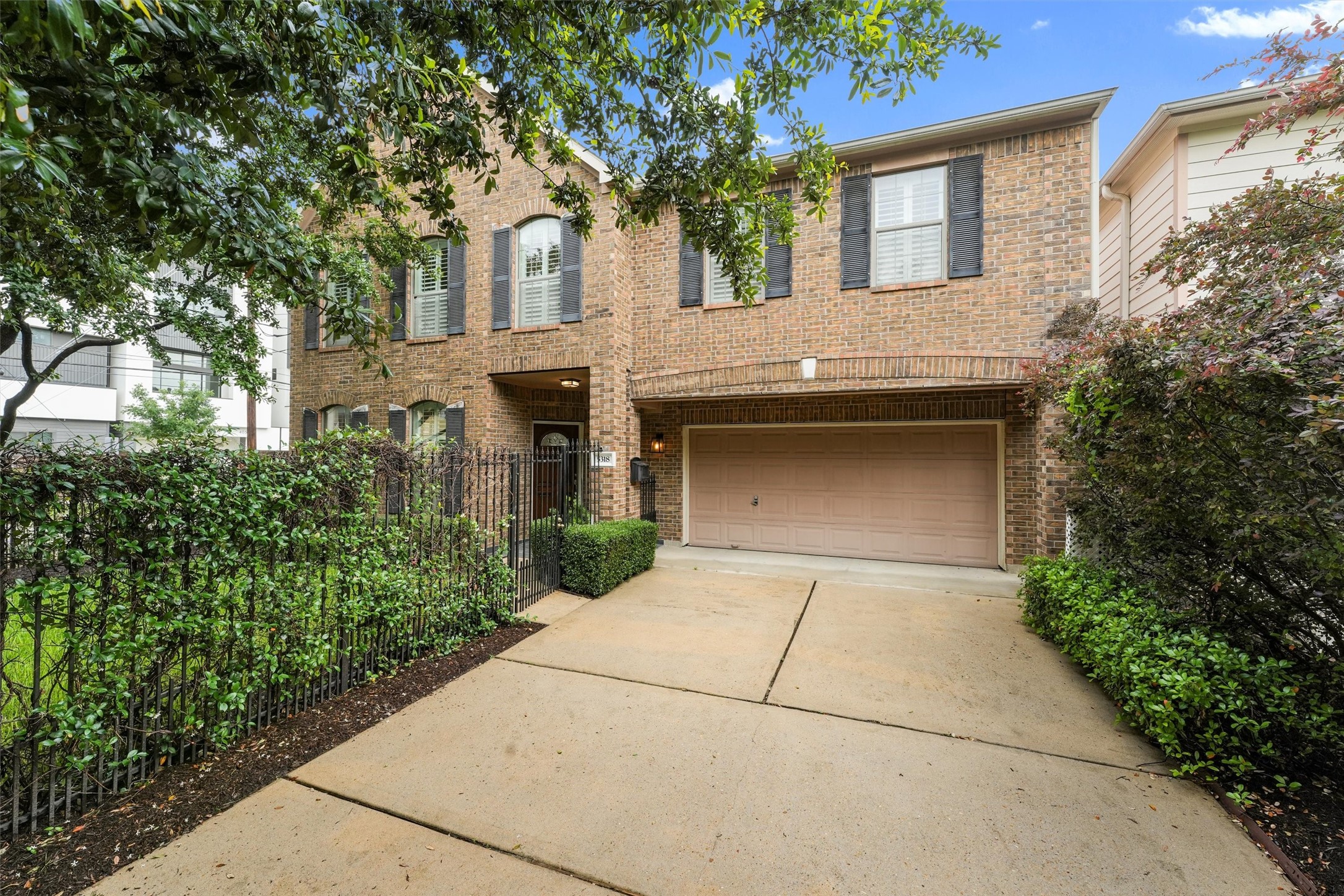 5318 Feagan Street Houston TX 77007