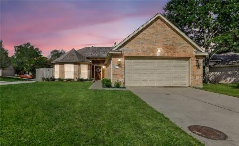 1907 Eastwood Lake Court Kingwood TX 77339