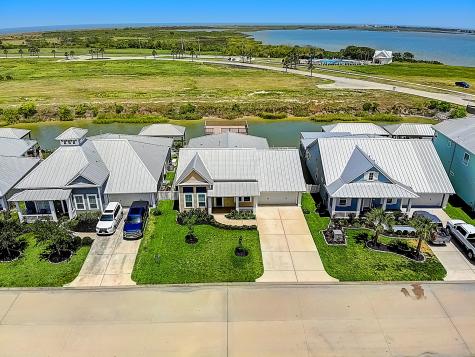 5113 Brigantine Cay Court Texas City TX 77590
