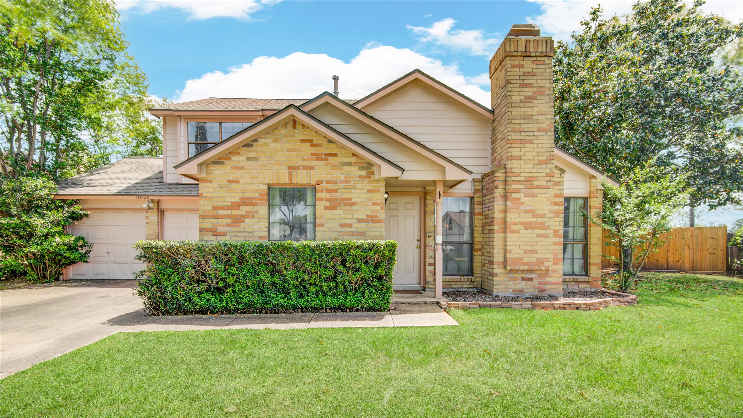 13606 S Sablechase Lane Houston TX 77014