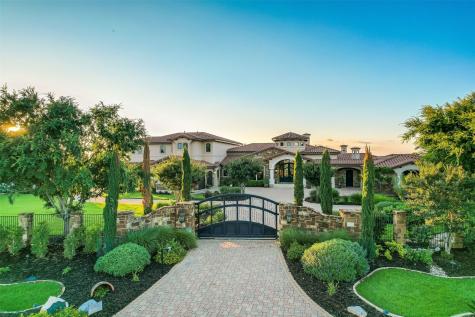 800 Watercliffe Drive Lago Vista TX 78645
