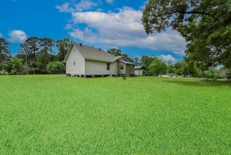1023 Liberty Avenue Avenue Livingston TX 77351