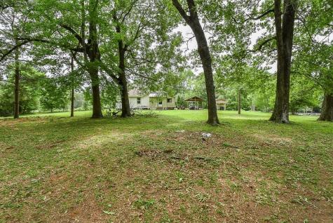 1023 Liberty Avenue Avenue Livingston TX 77351