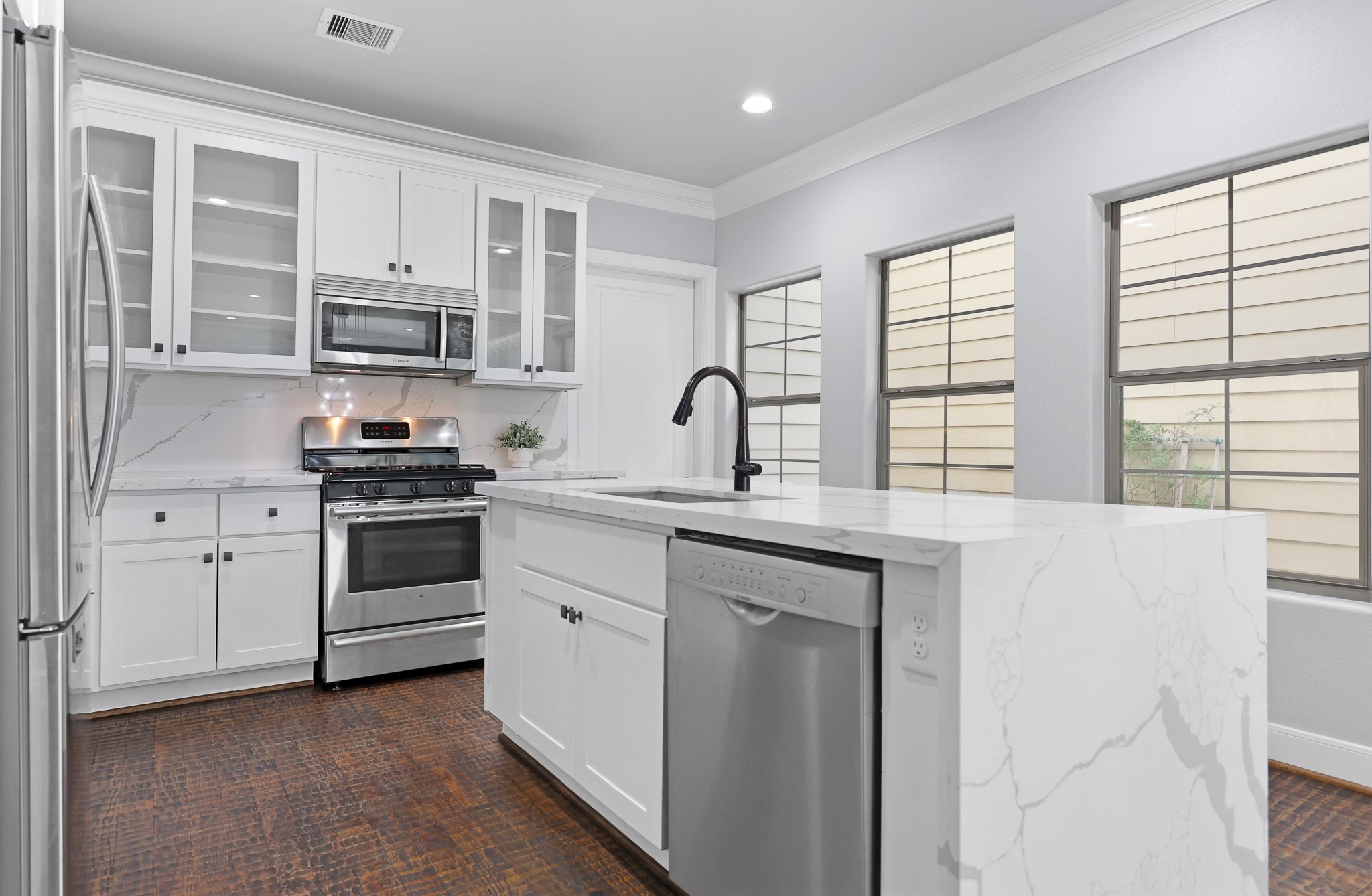 5538 Nolda Street Houston TX 77007
