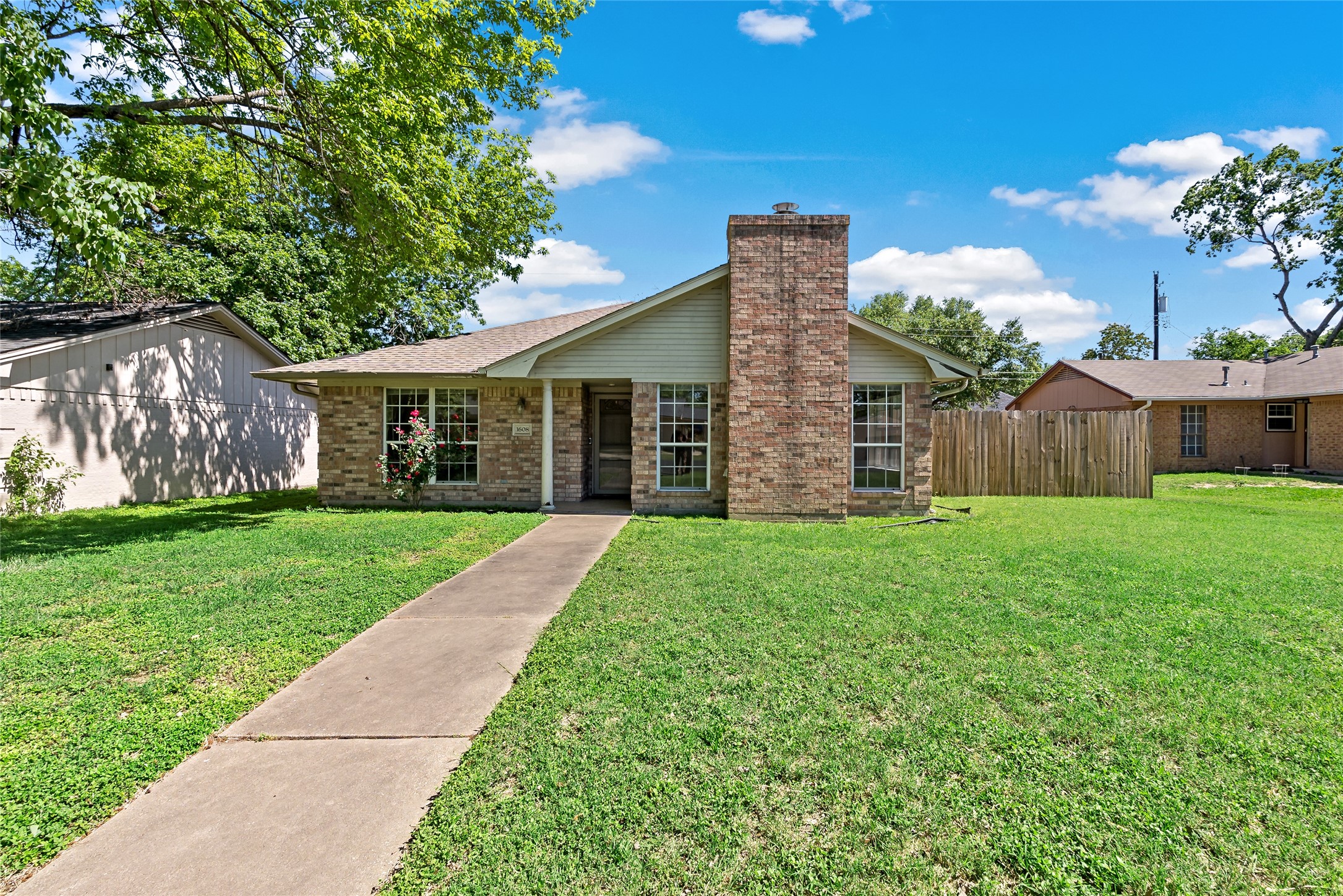 1608 Luza Street Bryan TX 77802