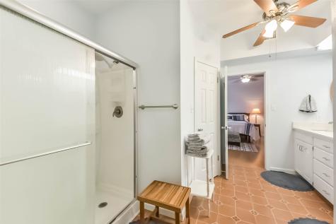 1236 Sailfish Street Bayou Vista TX 77563