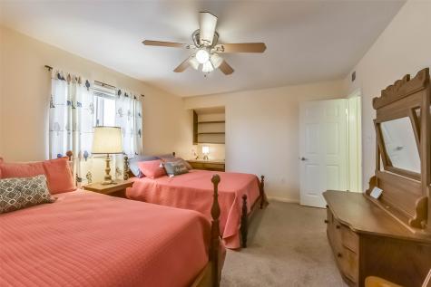 1236 Sailfish Street Bayou Vista TX 77563