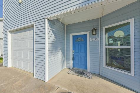 1236 Sailfish Street Bayou Vista TX 77563