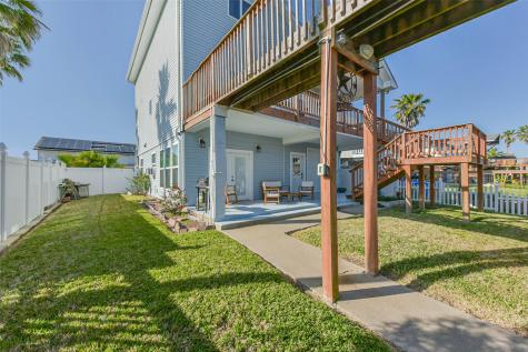 1236 Sailfish Street Bayou Vista TX 77563