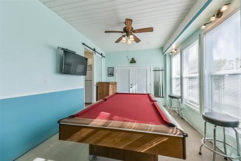 1236 Sailfish Street Bayou Vista TX 77563