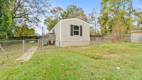 15211 Paradise Cove Drive Willis TX 77318