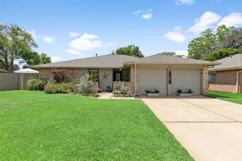 803 Lodge Lane Richmond TX 77406