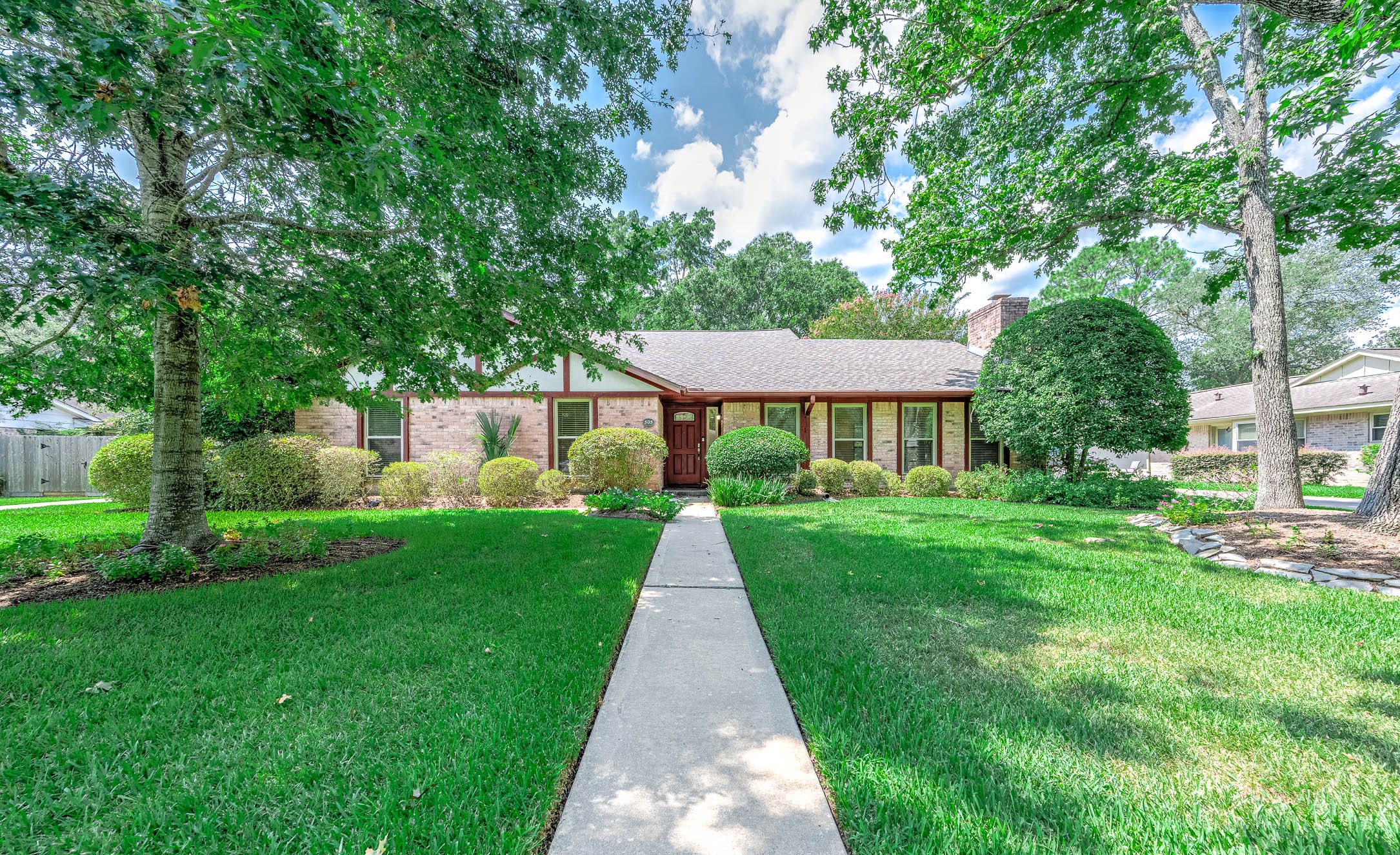 505 Liberty Circle Friendswood TX 77546