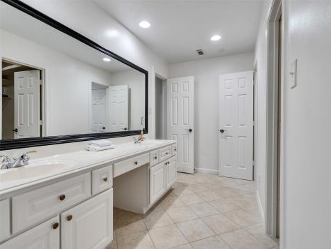 12559 Country Arbor Lane Houston TX 77041