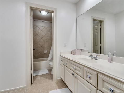 12559 Country Arbor Lane Houston TX 77041