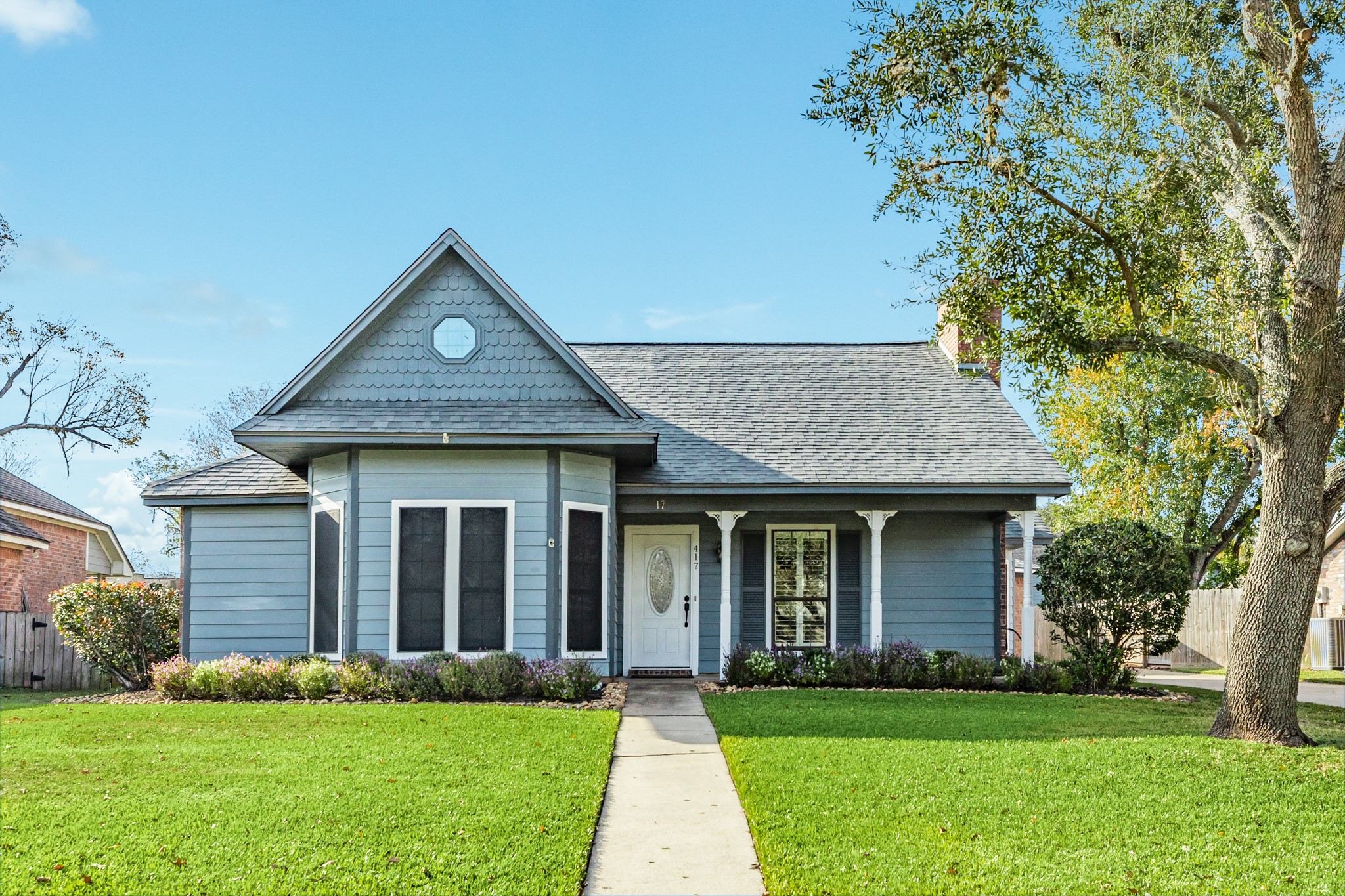 417 Daffodil Street Lake Jackson TX 77566