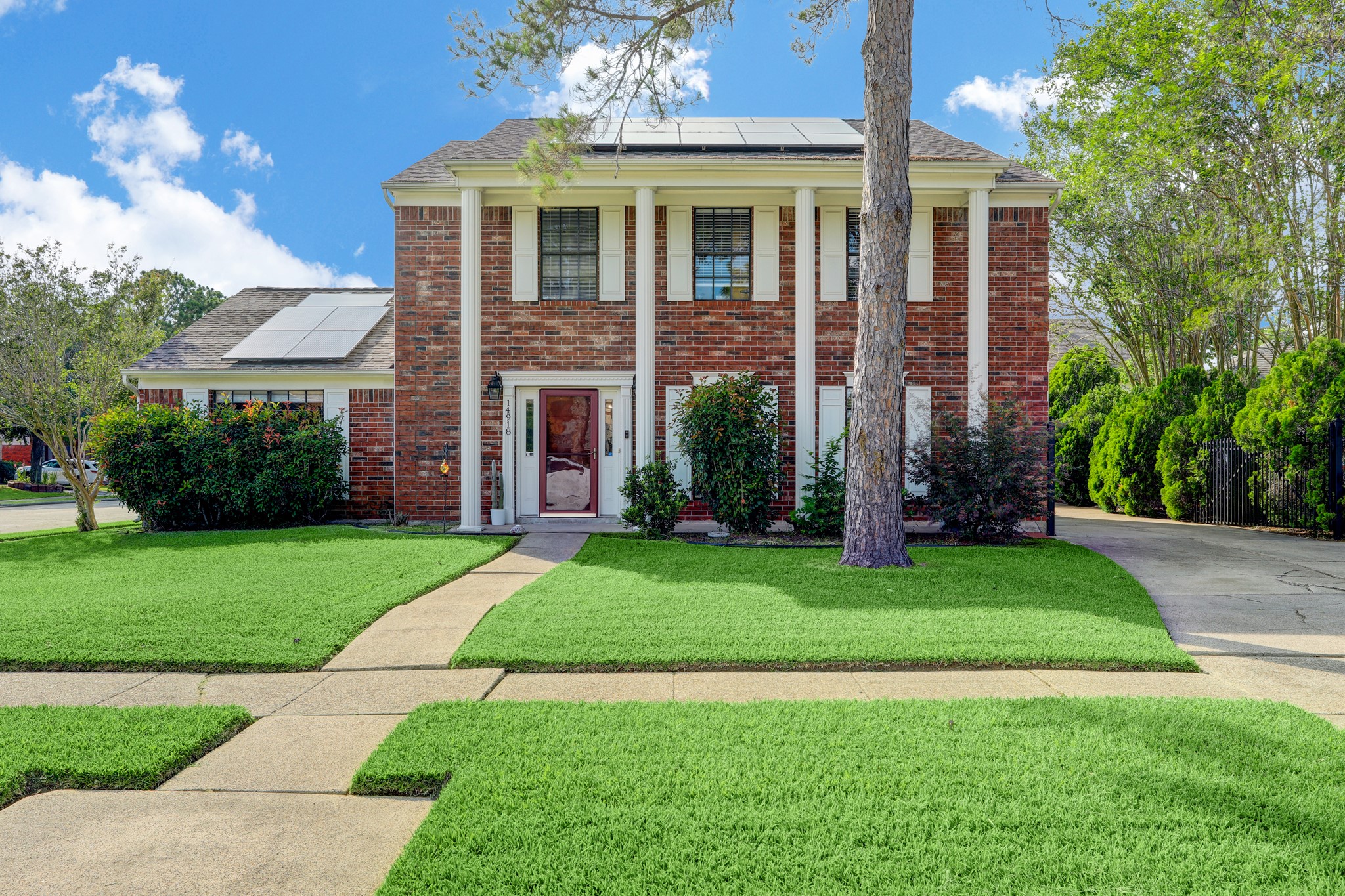 14918 Woodhorn Drive Houston TX 77062