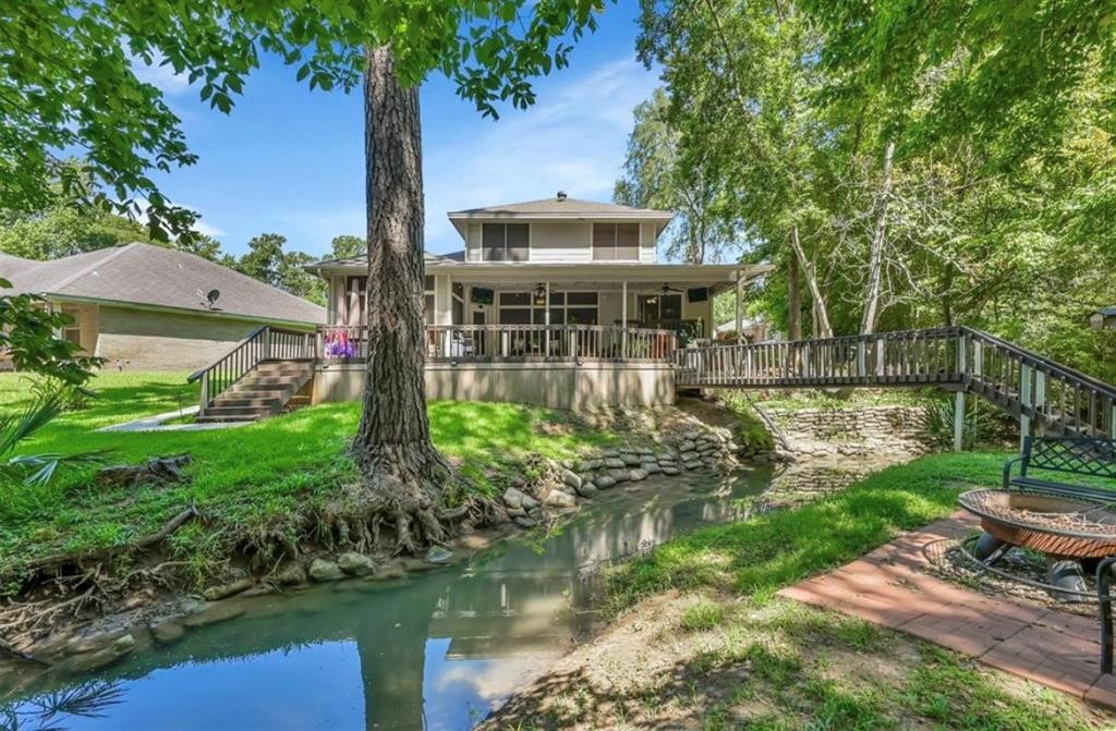5050 Lakeshore Drive Willis TX 77318