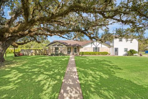 9610 Twin Oaks Drive Manvel TX 77578