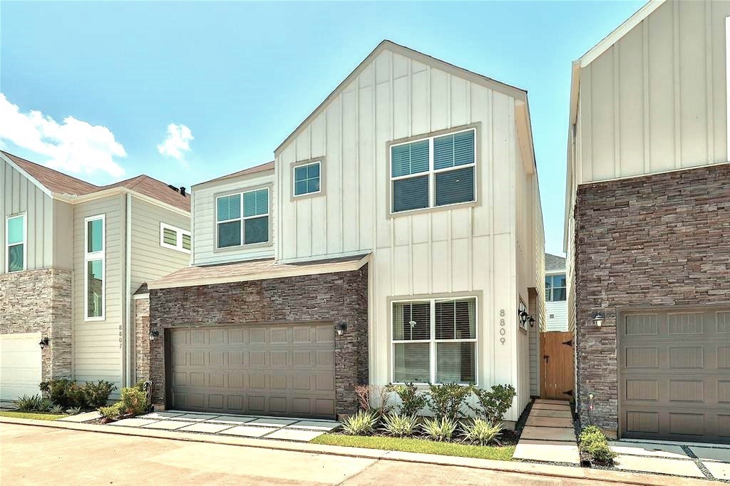 8809 Hollister Pine Court Houston TX 77080