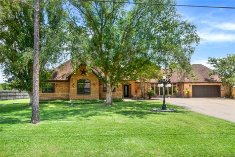 1927 Shouse Road Santa Fe TX 77510