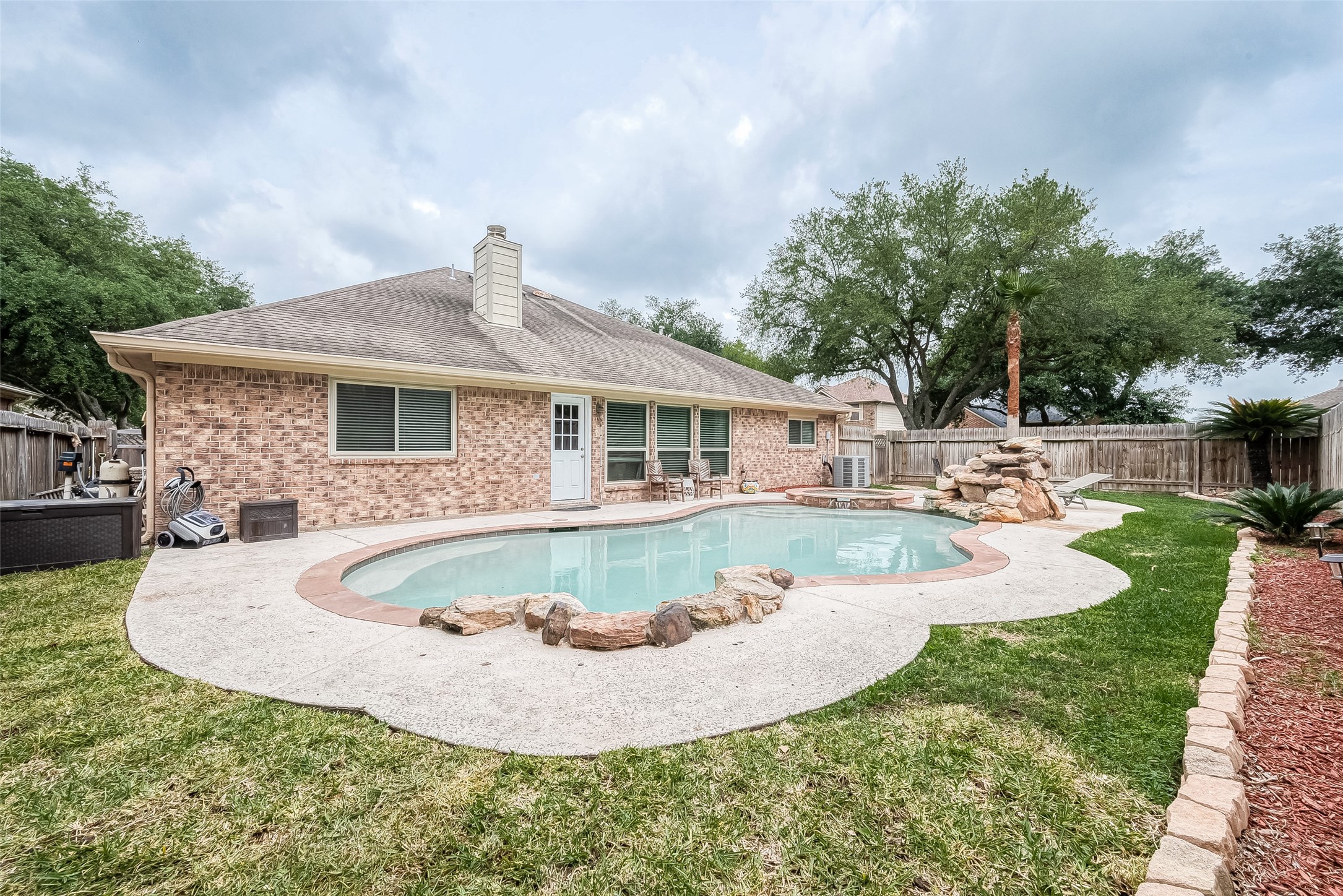3119 Watercastle Court League City TX 77573