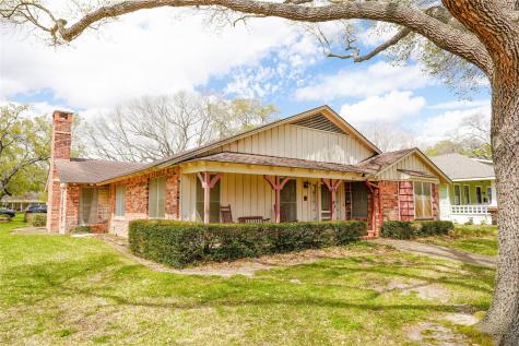 610 Heights Street El Campo TX 77437