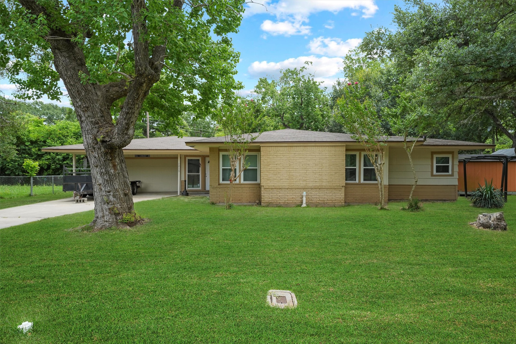 1215 Courtney Drive Richmond TX 77469