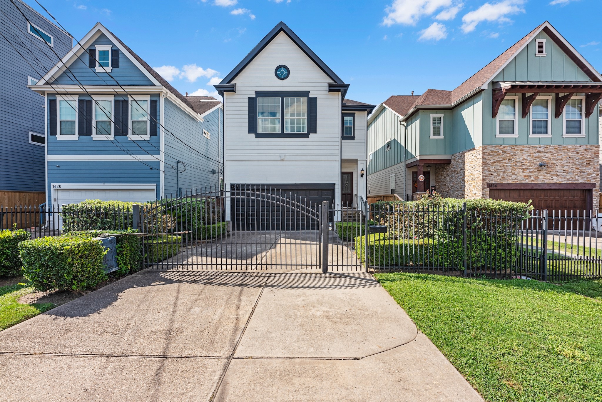 1422 W 26th Street Houston TX 77008