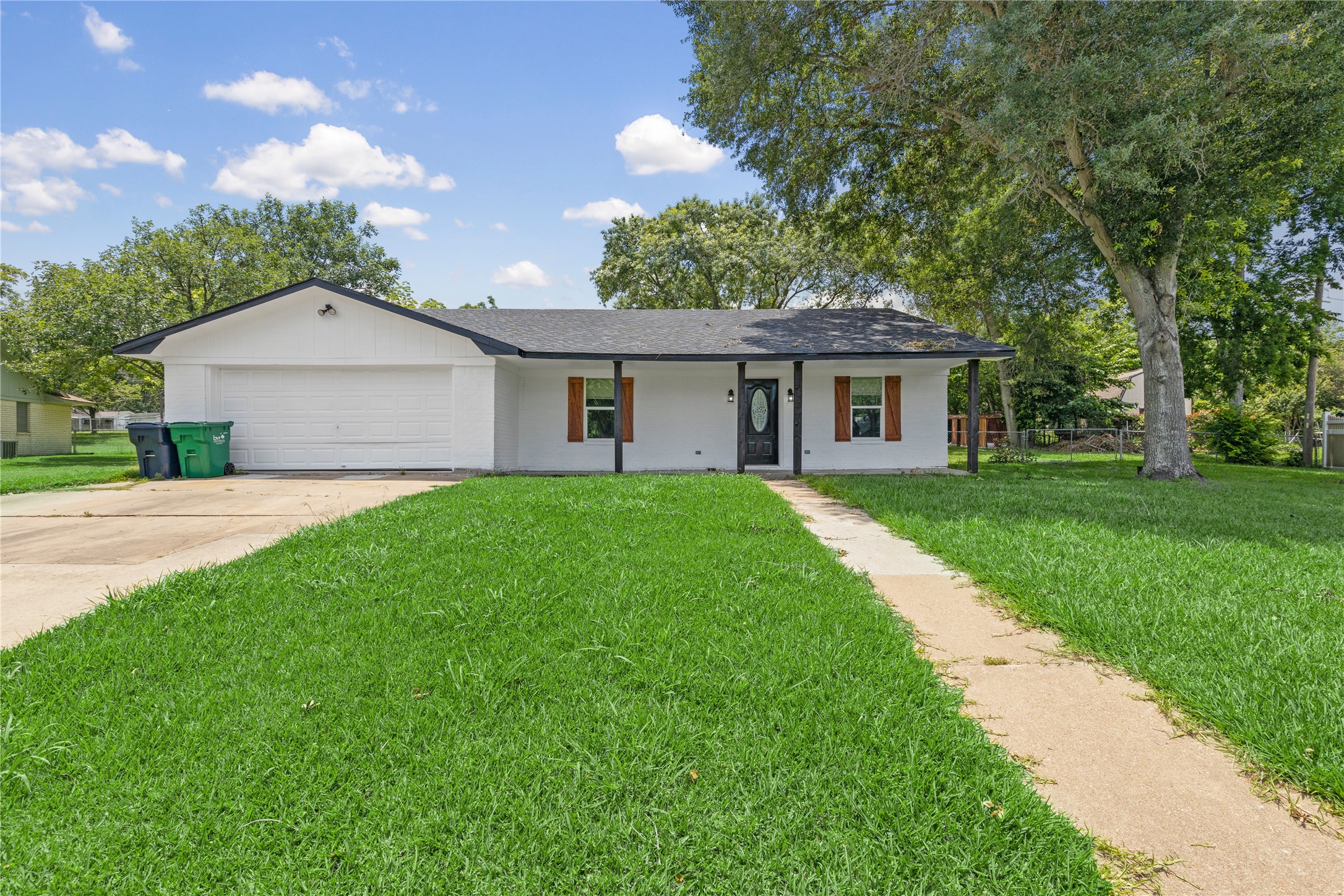 607 Clearspring Drive Brenham TX 77833