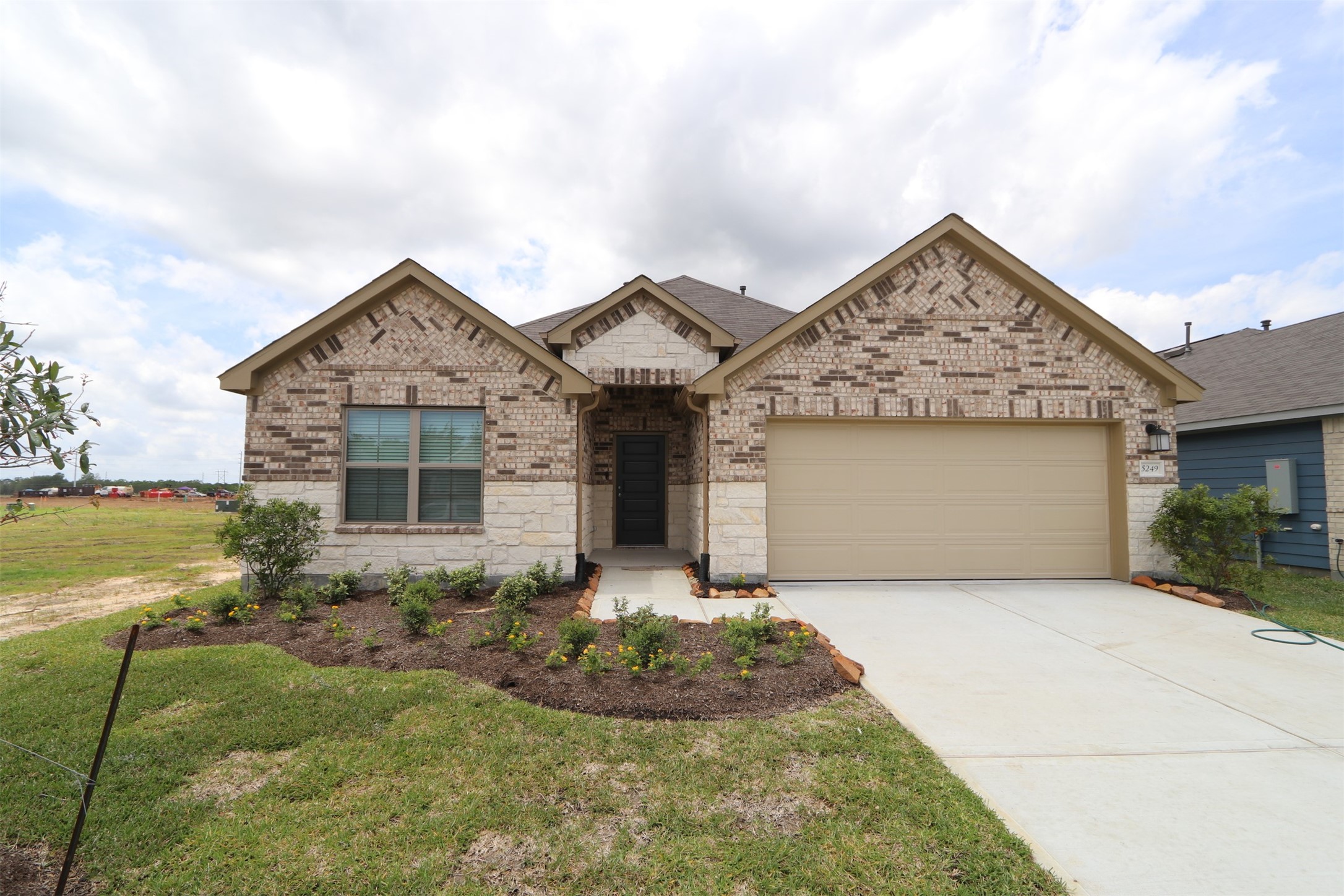 5249 Fleming Street La Marque TX 77568