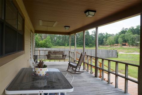 317 Hickory Drive E Livingston TX 77351