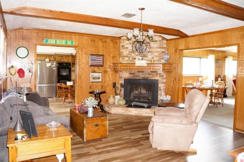 317 Hickory Drive E Livingston TX 77351