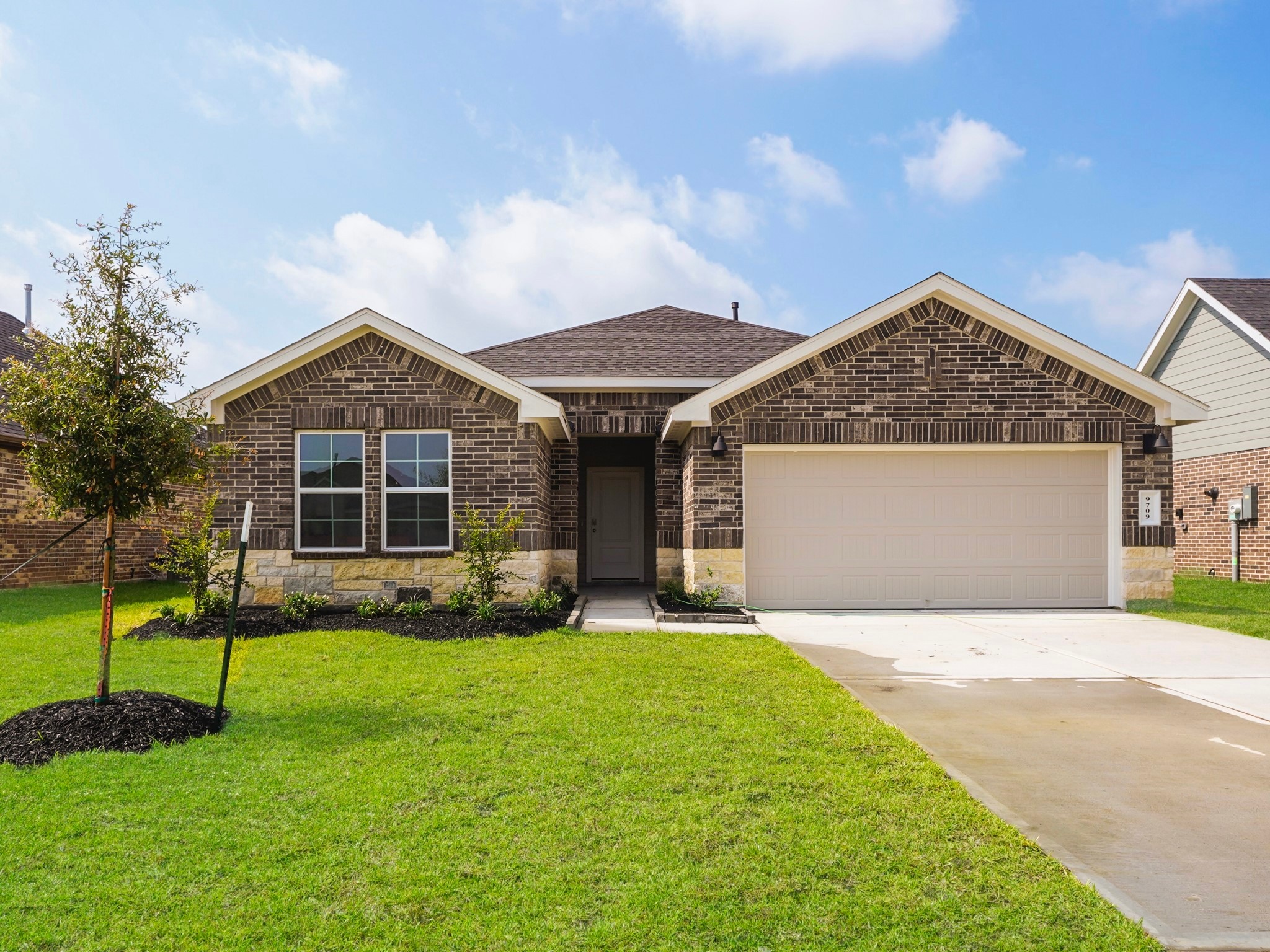 3425 Rockefeller Road Texas City TX 77591