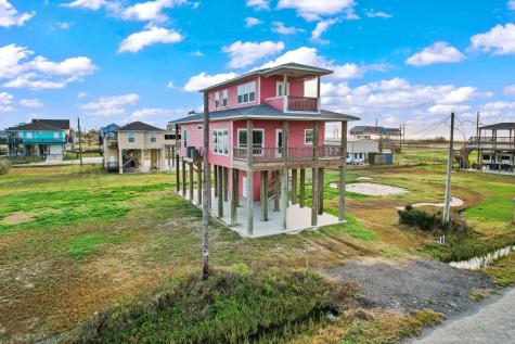 1042 N Margaret Road Gilchrist TX 77617